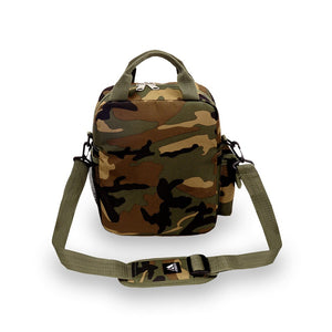 WOODLAND CAMO DELUXE UTILITY BAG