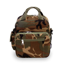 Load image into Gallery viewer, WOODLAND CAMO DELUXE UTILITY BAG